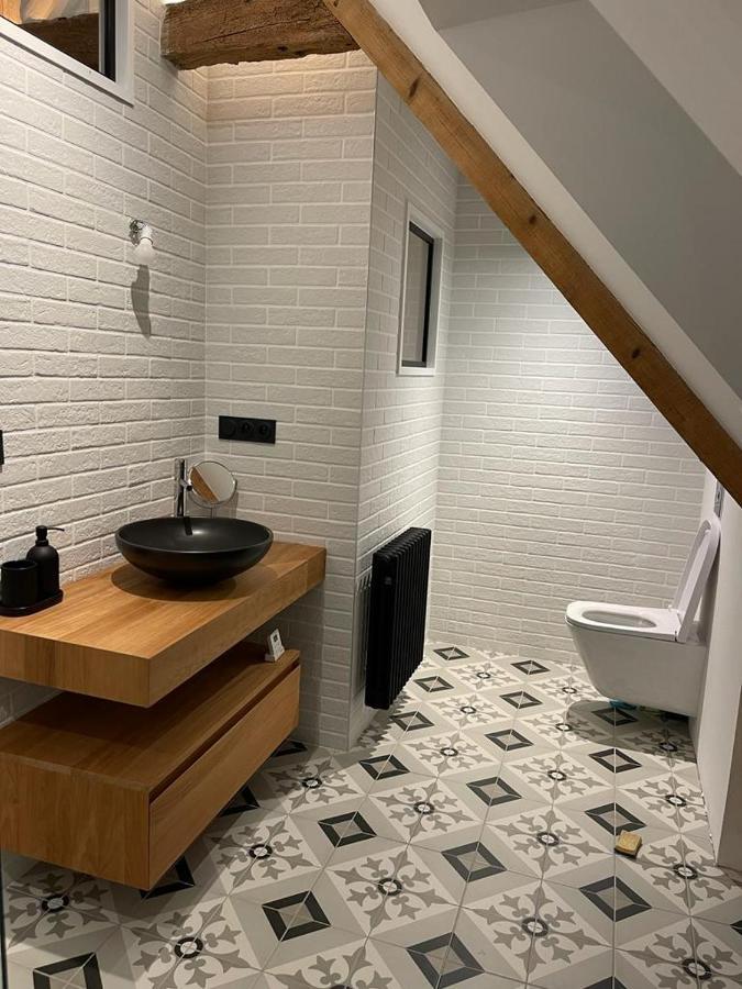 Appart Halo Et Duplex Les Filles ディナン 部屋 写真